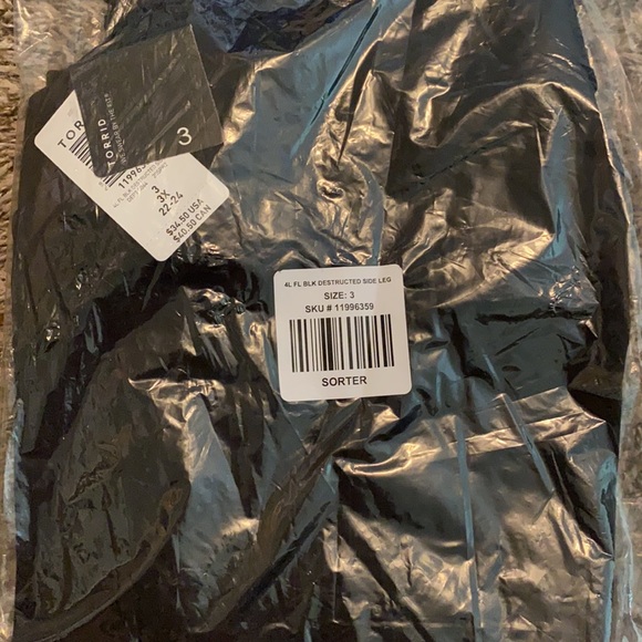 NWT TORRID Mesh Underlay Premium Legging - Picture 6 of 8